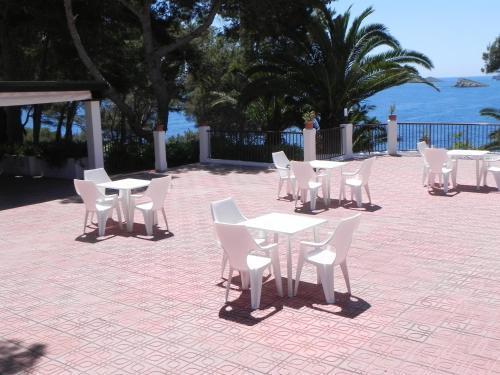 Apartamentos Club Cala Azul Sant Carles de Peralta Eksteriør bilde