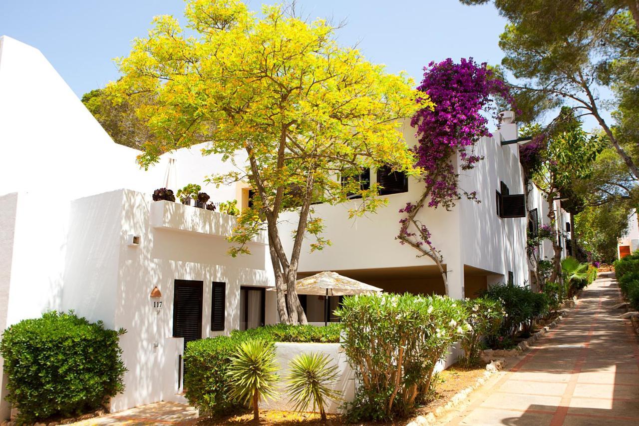 Apartamentos Club Cala Azul Sant Carles de Peralta Eksteriør bilde
