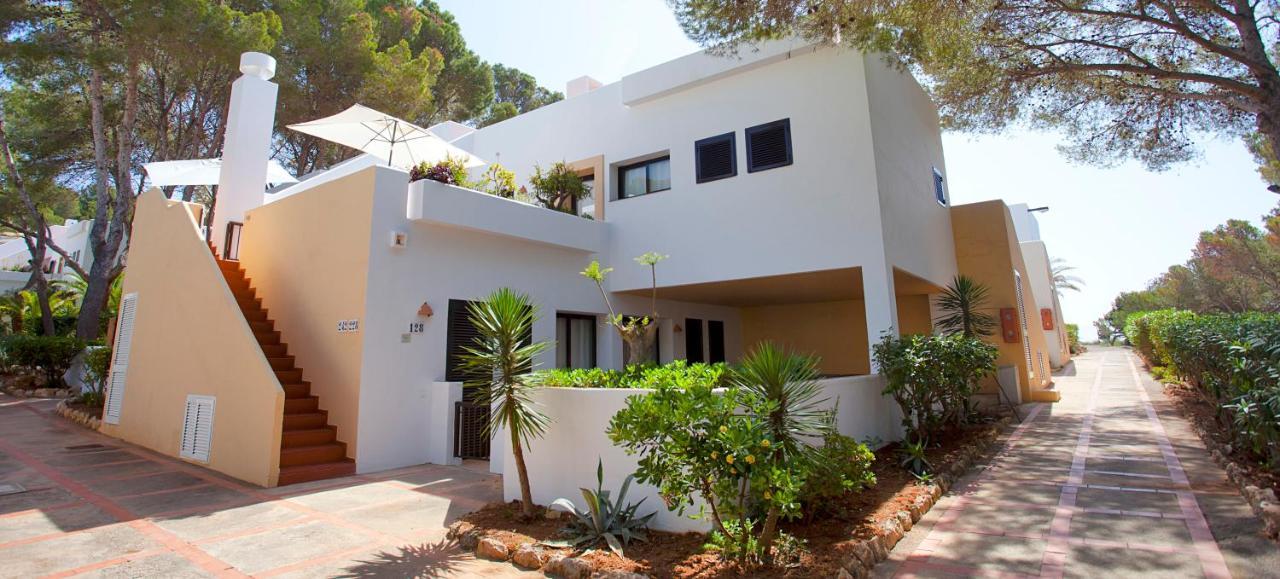 Apartamentos Club Cala Azul Sant Carles de Peralta Eksteriør bilde